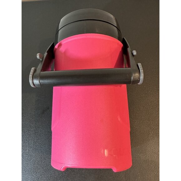 New Igloo Sport Beverage Cooler 1/2 Gallon Capacity With Hooks- Pink - Picture 4 of 9